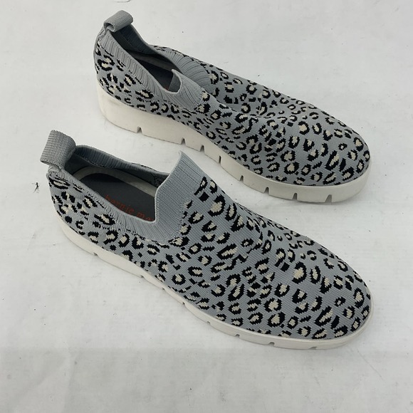 BM Bernie Mev Light Ocean Blue Cheetah Print Allover Slip On Sneaker Women 9 40 - Picture 1 of 8